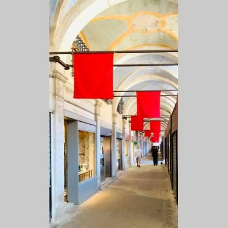 Appartamento Cassiano Rialto Venecia Exterior foto