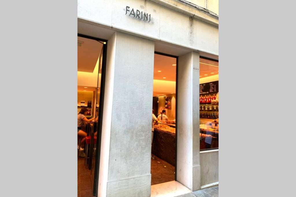 Appartamento Cassiano Rialto Venecia Exterior foto